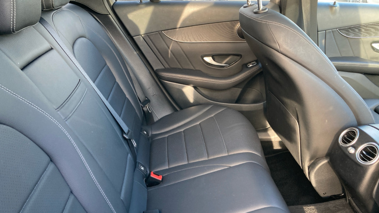 Mercedes-Benz GLC 250 4Matic AMG Night Edition 5dr 9G-Tronic Petrol Estate